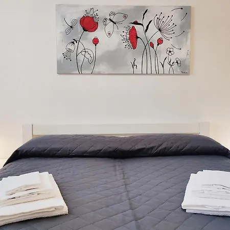 Holiday home Oroblu. Singola A 50 Metri Dal Mare Marina di Ragusa