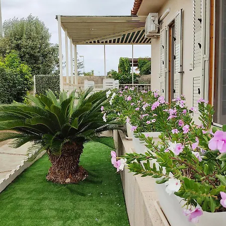Holiday home Oroblu. Singola A 50 Metri Dal Mare *